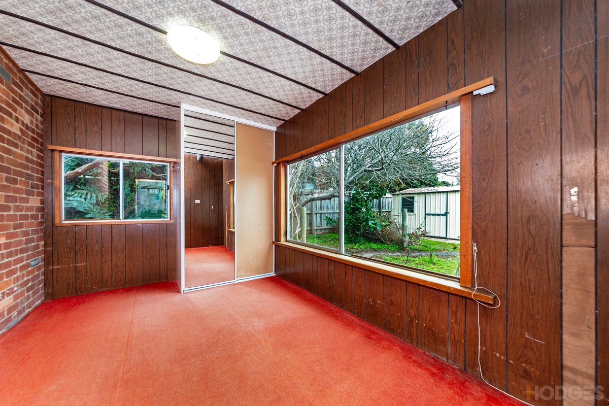 26 Widdop Crescent Hampton East - Residential for sale