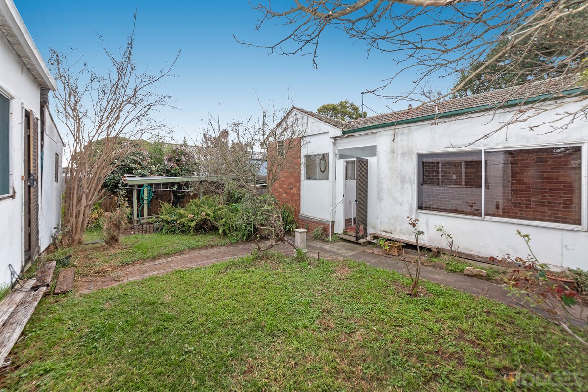 26 Widdop Crescent Hampton East - Residential for sale