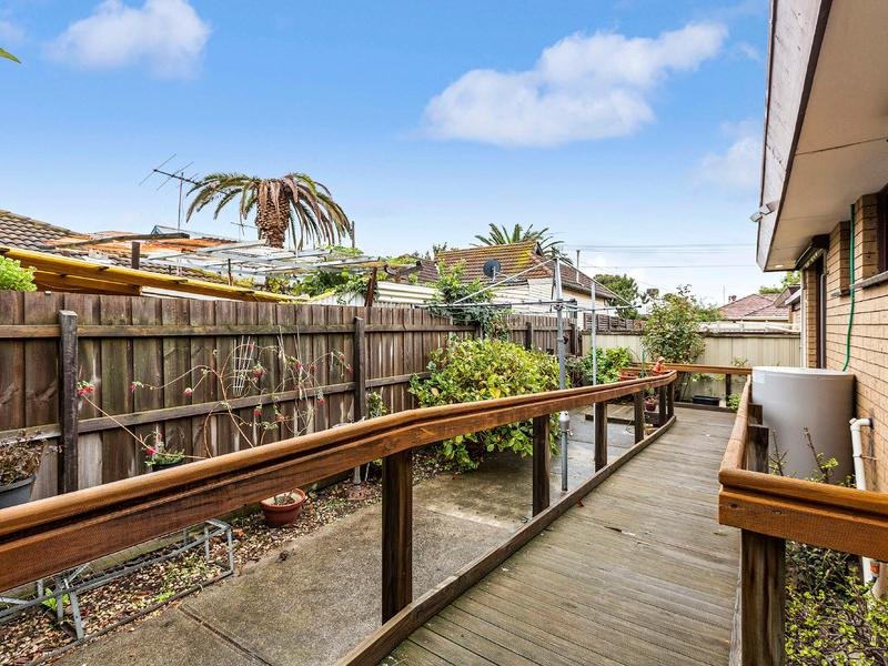 2 / 60-66 Southampton Street FOOTSCRAY - Residential for sale