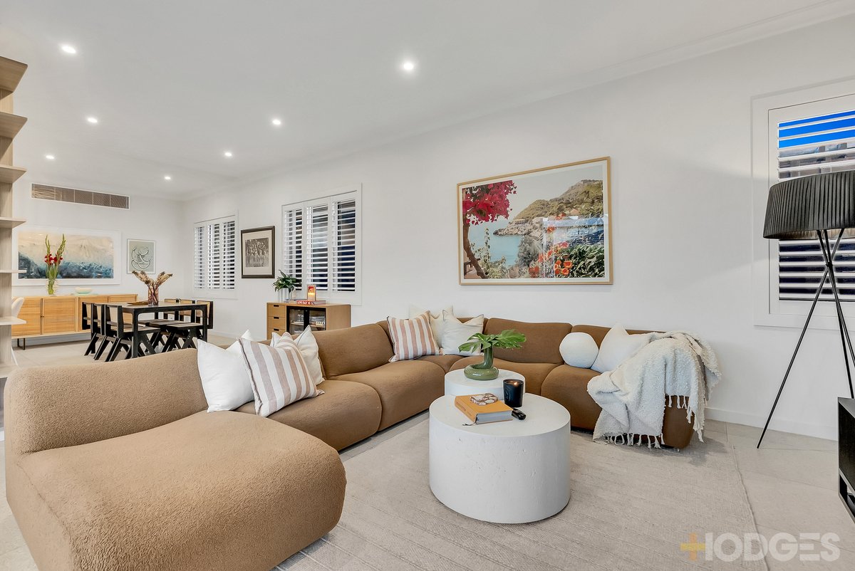2 / 60 Naples Road Mentone - Residential for sale