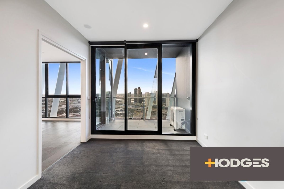 2604 / 89 Gladstone Street SOUTH MELBOURNE - Residential for lease