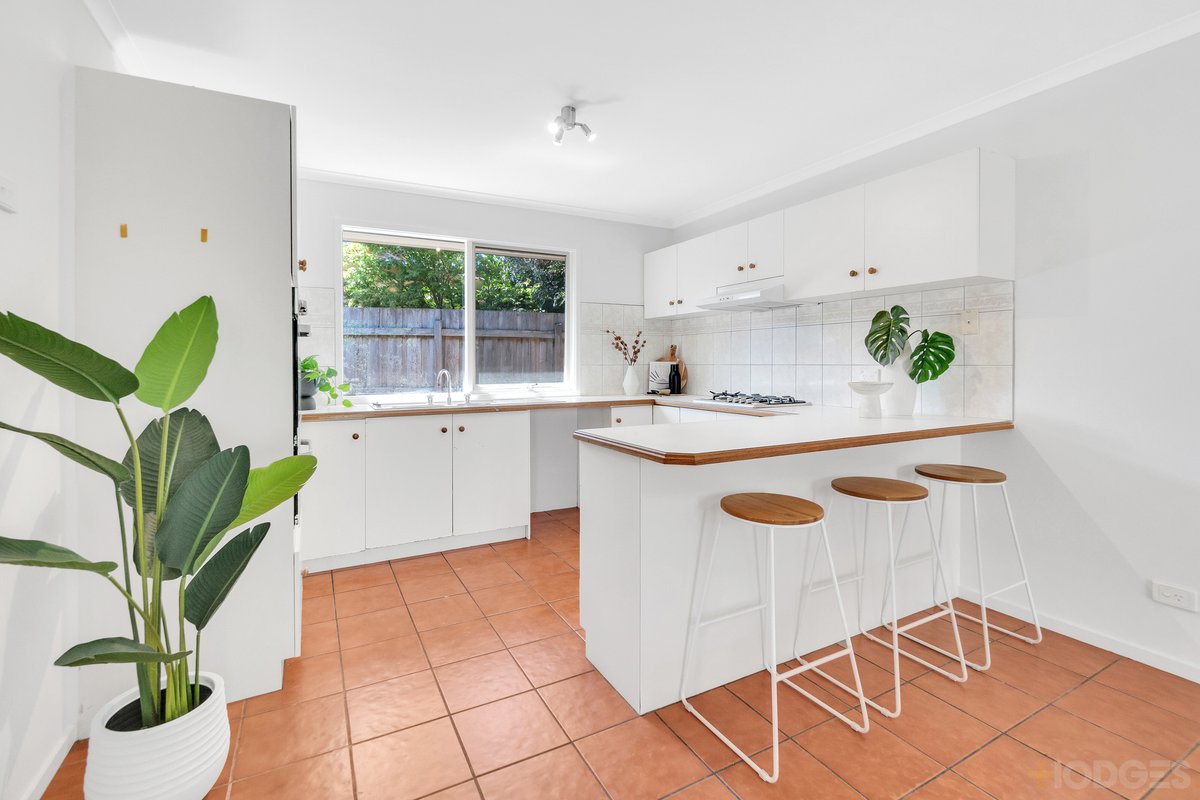 2 / 62 Flinders Street Mentone - Residential for sale