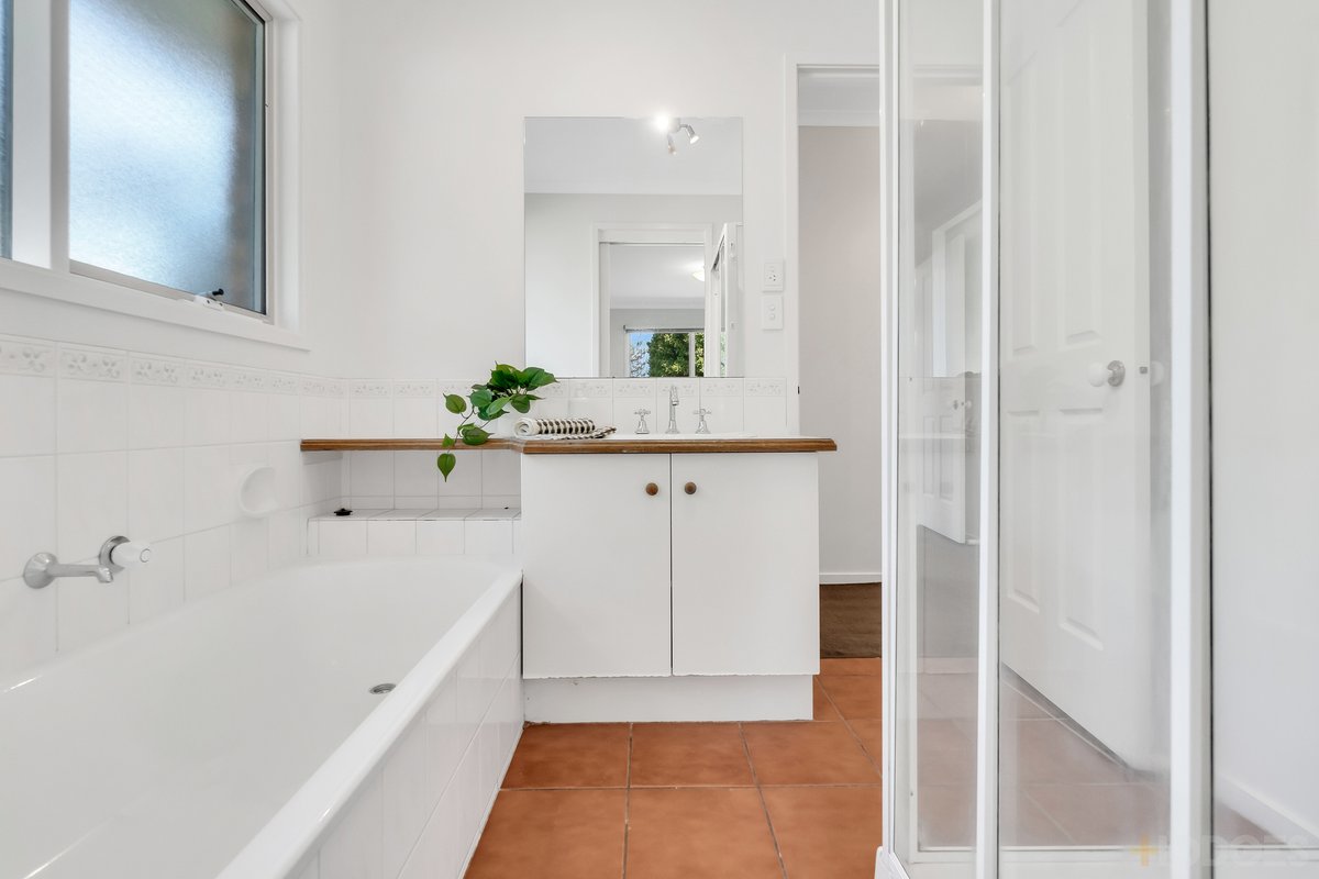 2 / 62 Flinders Street Mentone - Residential for sale