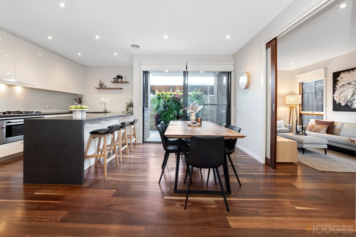 2 / 62 Highett Road Hampton - Residential for sale