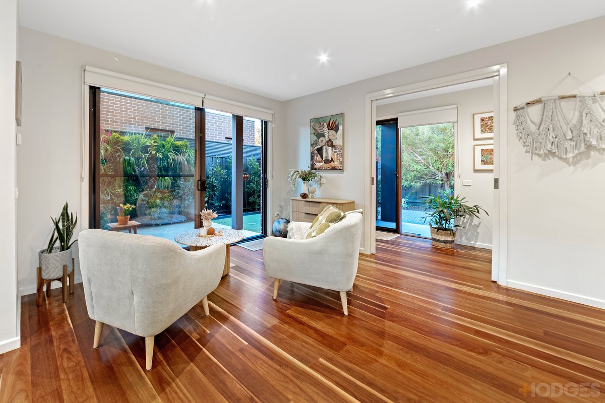 2 / 62 Highett Road Hampton - Residential for sale