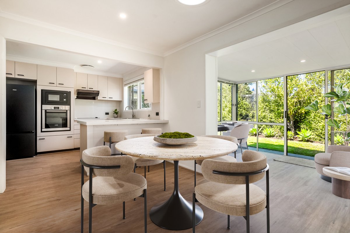 2 / 62 Lower Dandenong Road Parkdale - Residential for sale