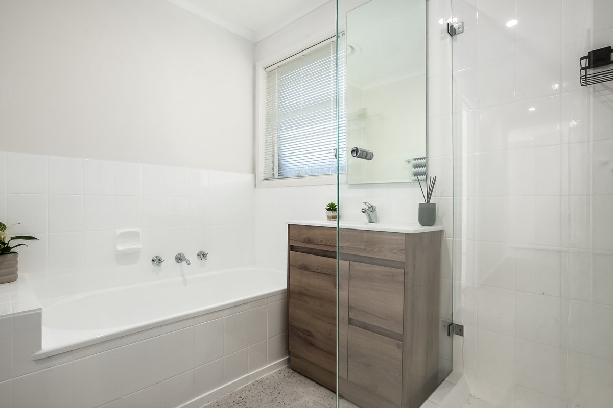 2 / 62 Lower Dandenong Road Parkdale - Residential for sale