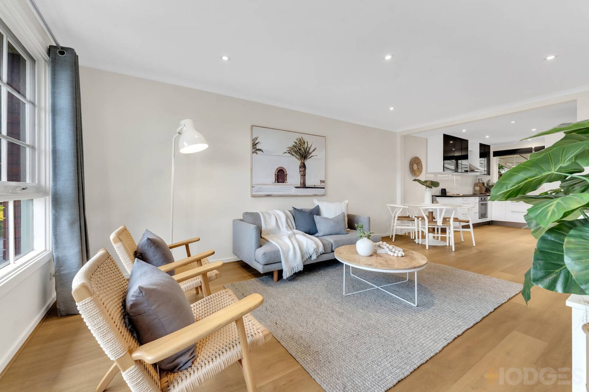 26 / 374 Warrigal Road Cheltenham - Residential for sale