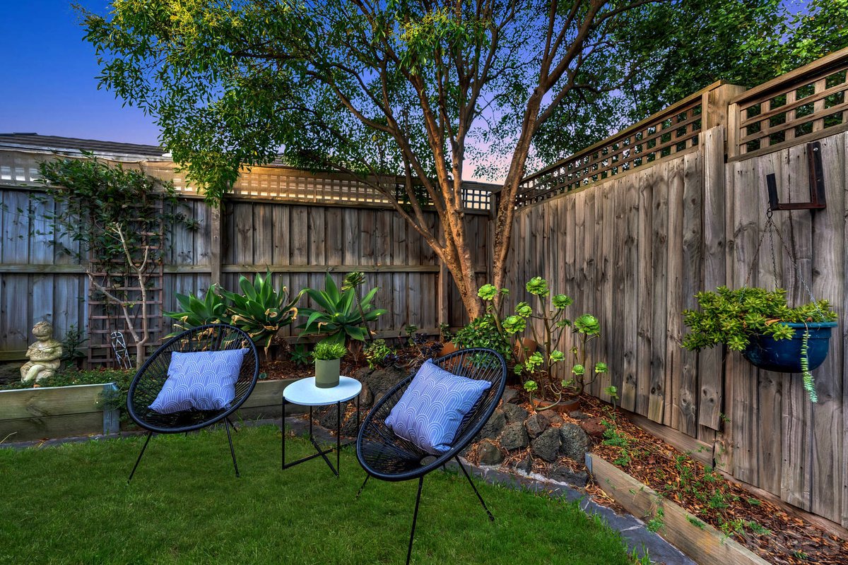 26 / 374 Warrigal Road Cheltenham - Residential for sale