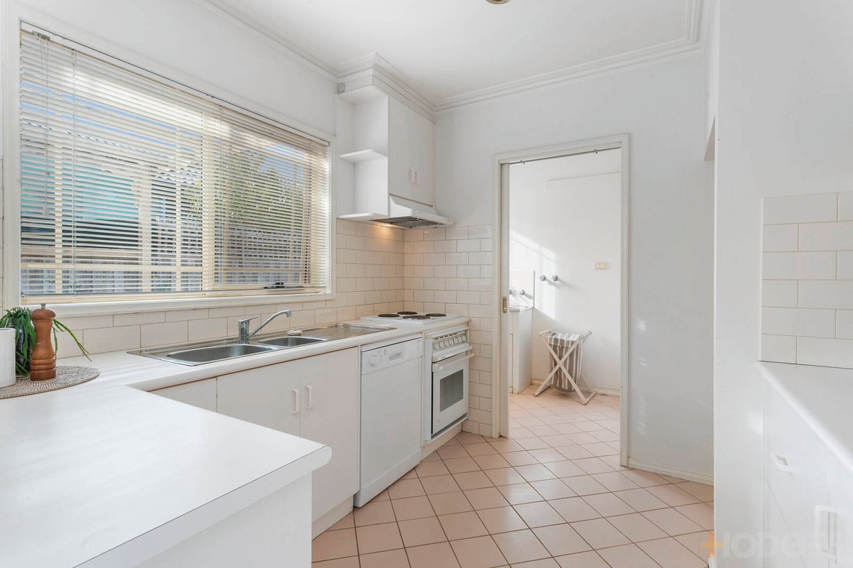 2 / 66 Glastonbury Drive Highton - Residential for sale