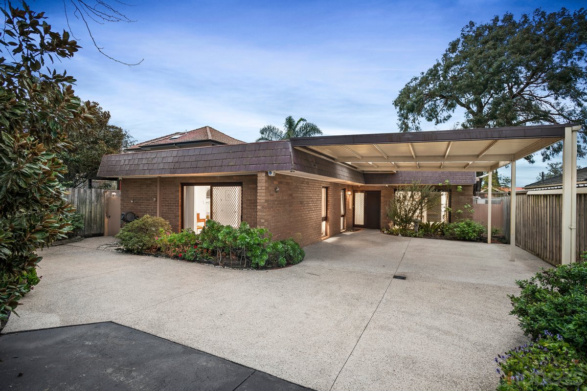 2 / 69 Crisp Street Hampton - Residential for lease