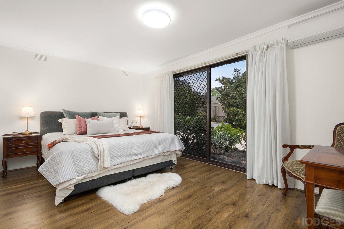 2 / 69 Crisp Street Hampton - Residential for lease