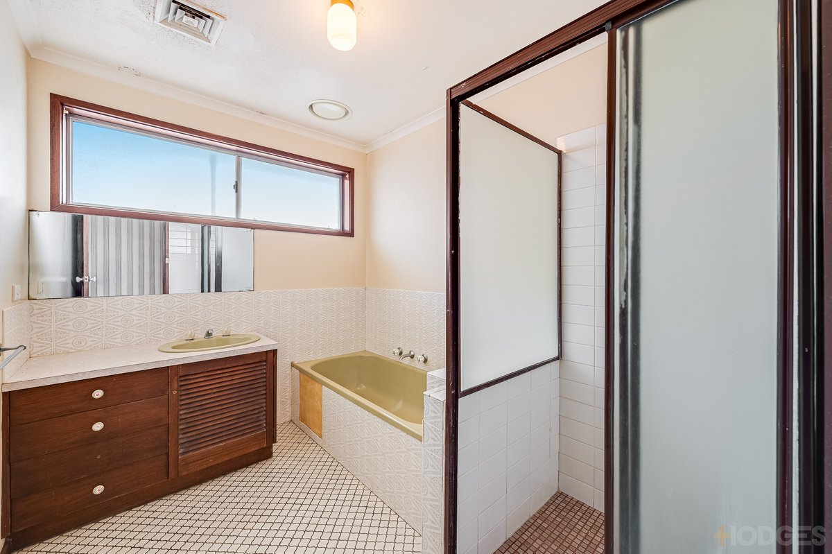 27 Beach Road Werribee South - Residential for sale