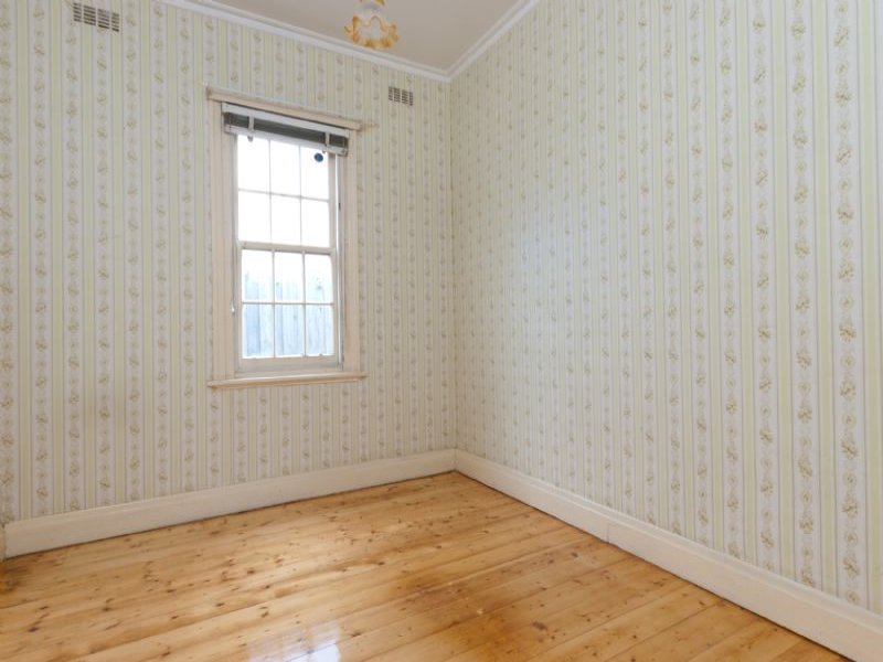 27 Bishop Street KINGSVILLE - Residential for sale