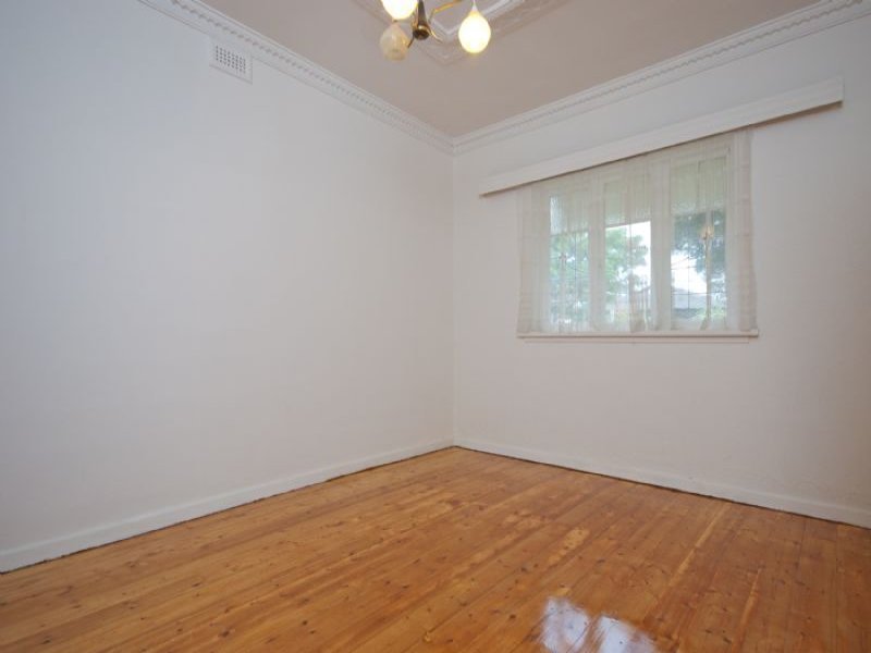 27 Bishop Street KINGSVILLE - Residential for sale
