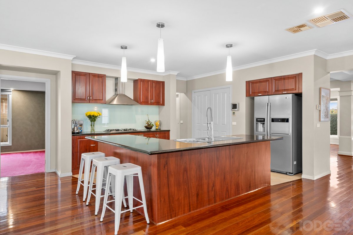 27 Caradon Drive Truganina - Residential for sale