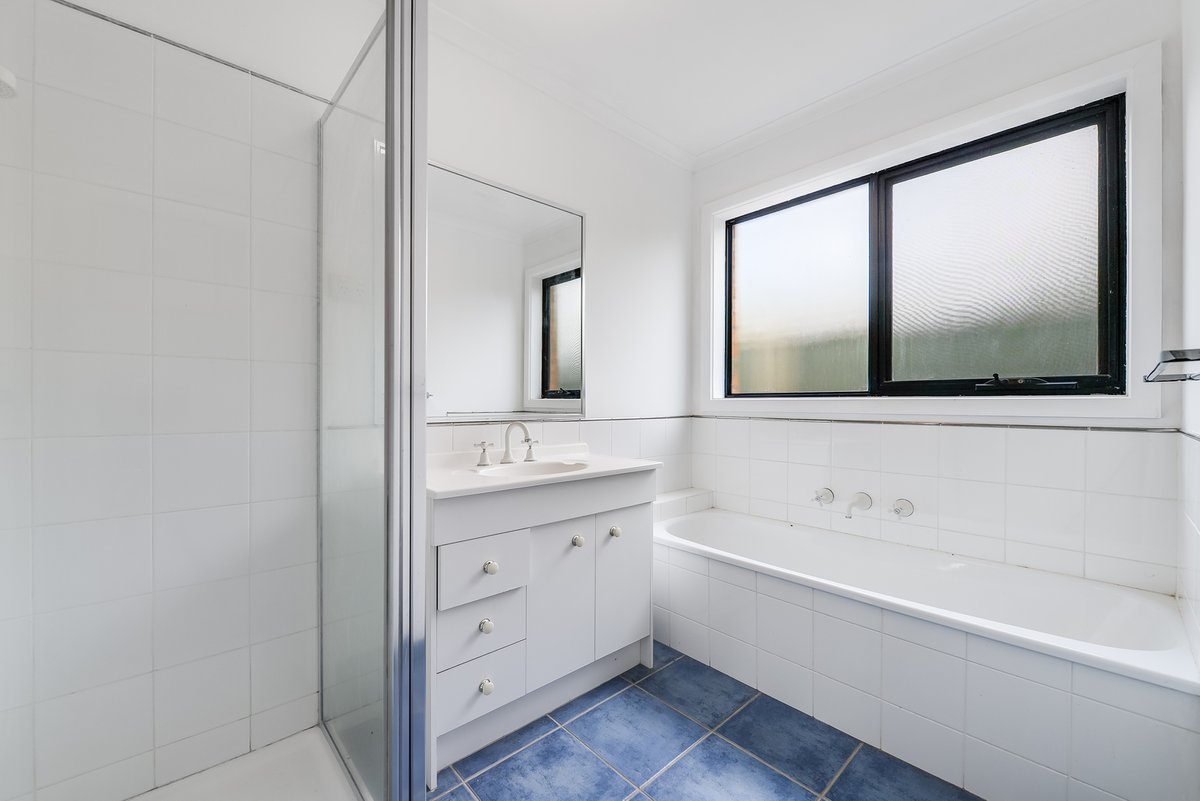 27 Castlerock Drive Wyndham Vale - Residential for sale