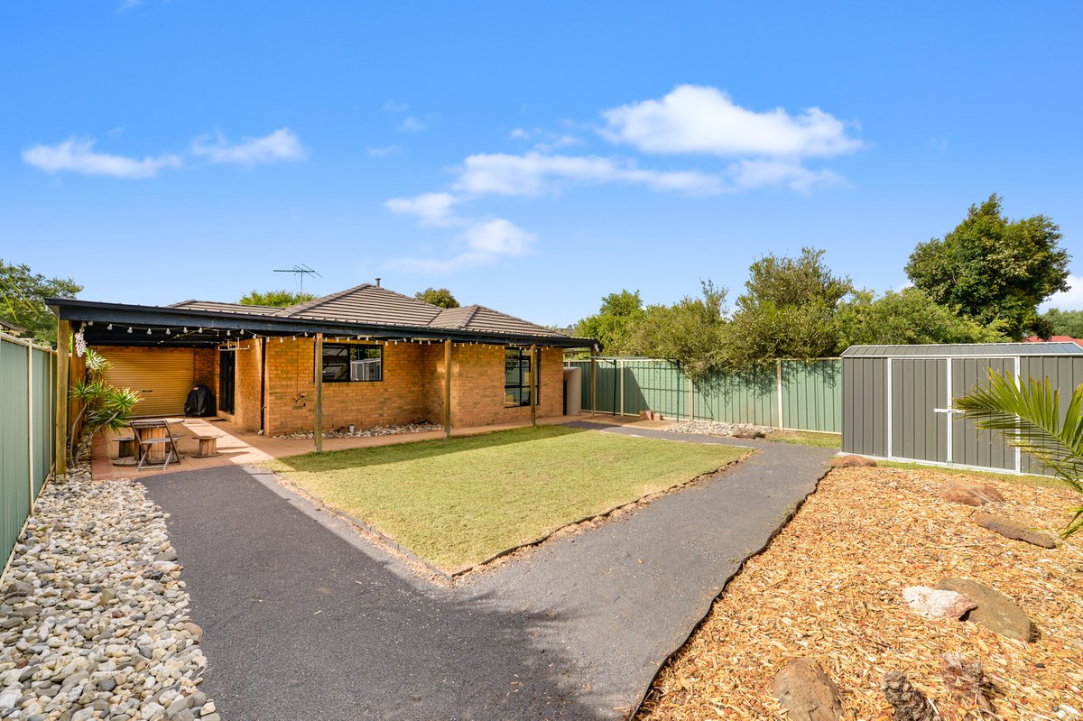 27 Castlerock Drive Wyndham Vale - Residential for sale