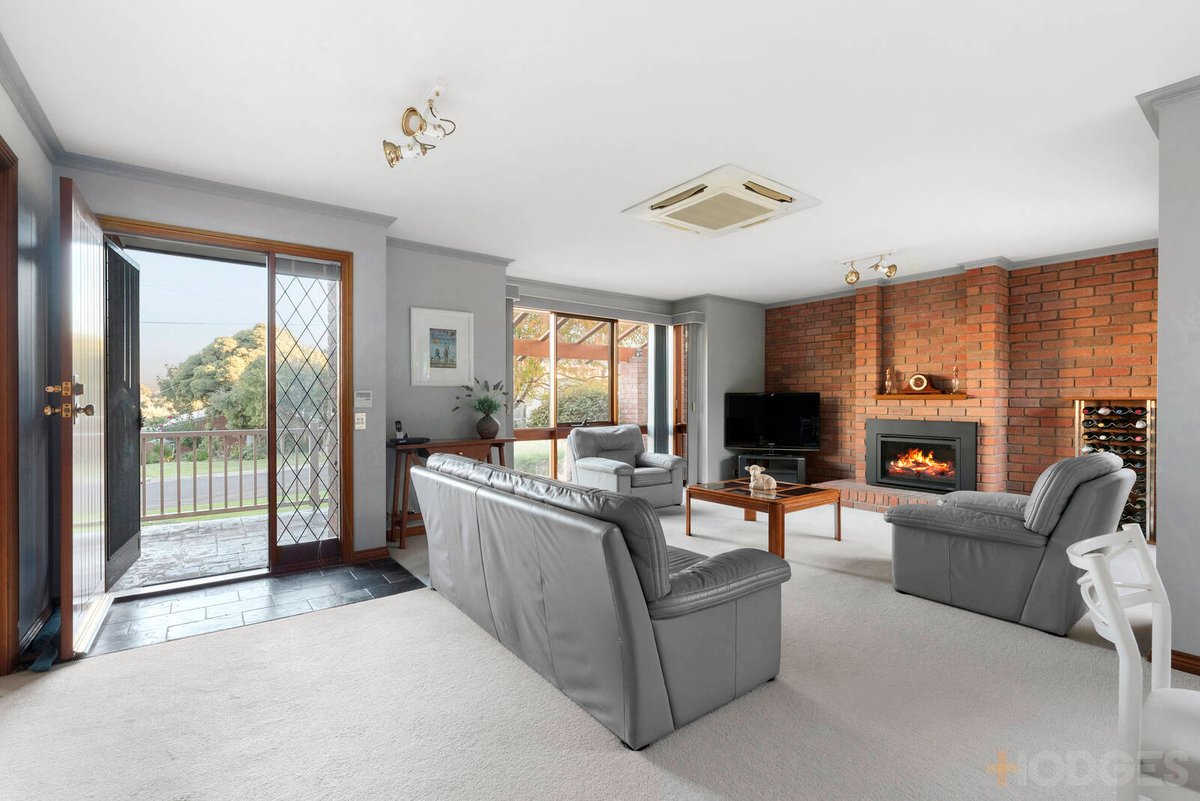 27 Cruickshank Avenue Ocean Grove - Residential for sale