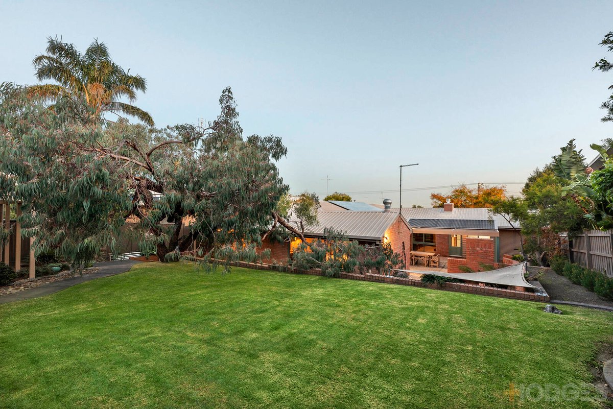 27 Cruickshank Avenue Ocean Grove - Residential for sale