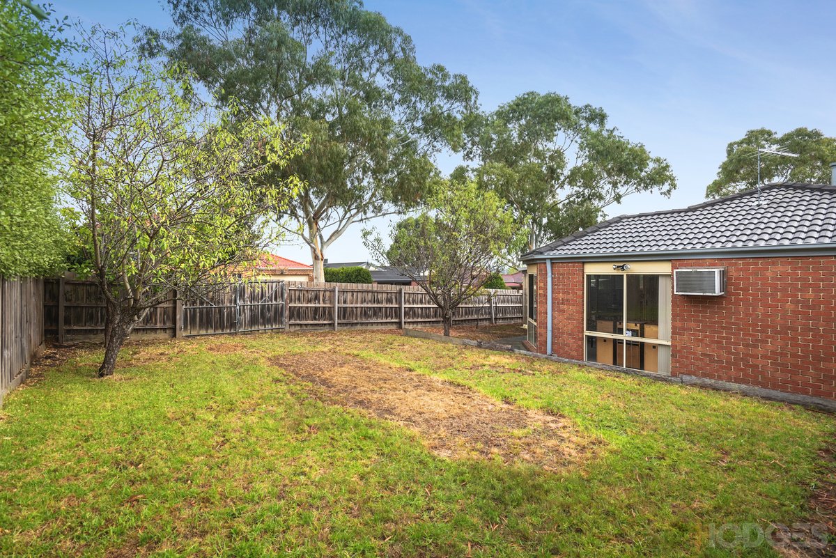 27 Highfielde Avenue Berwick - Residential for sale
