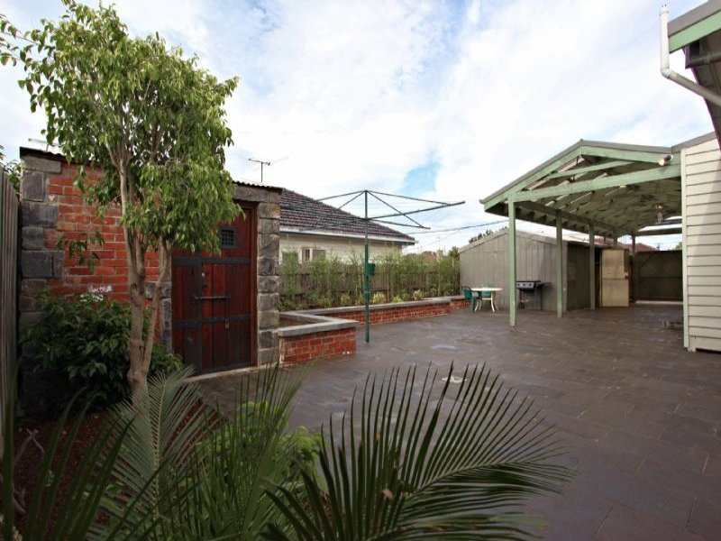 27 Kidman Street YARRAVILLE - Residential for sale