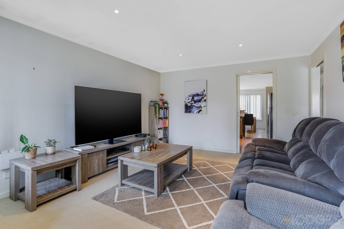 2 / 7 Montana Drive Werribee - Residential for sale