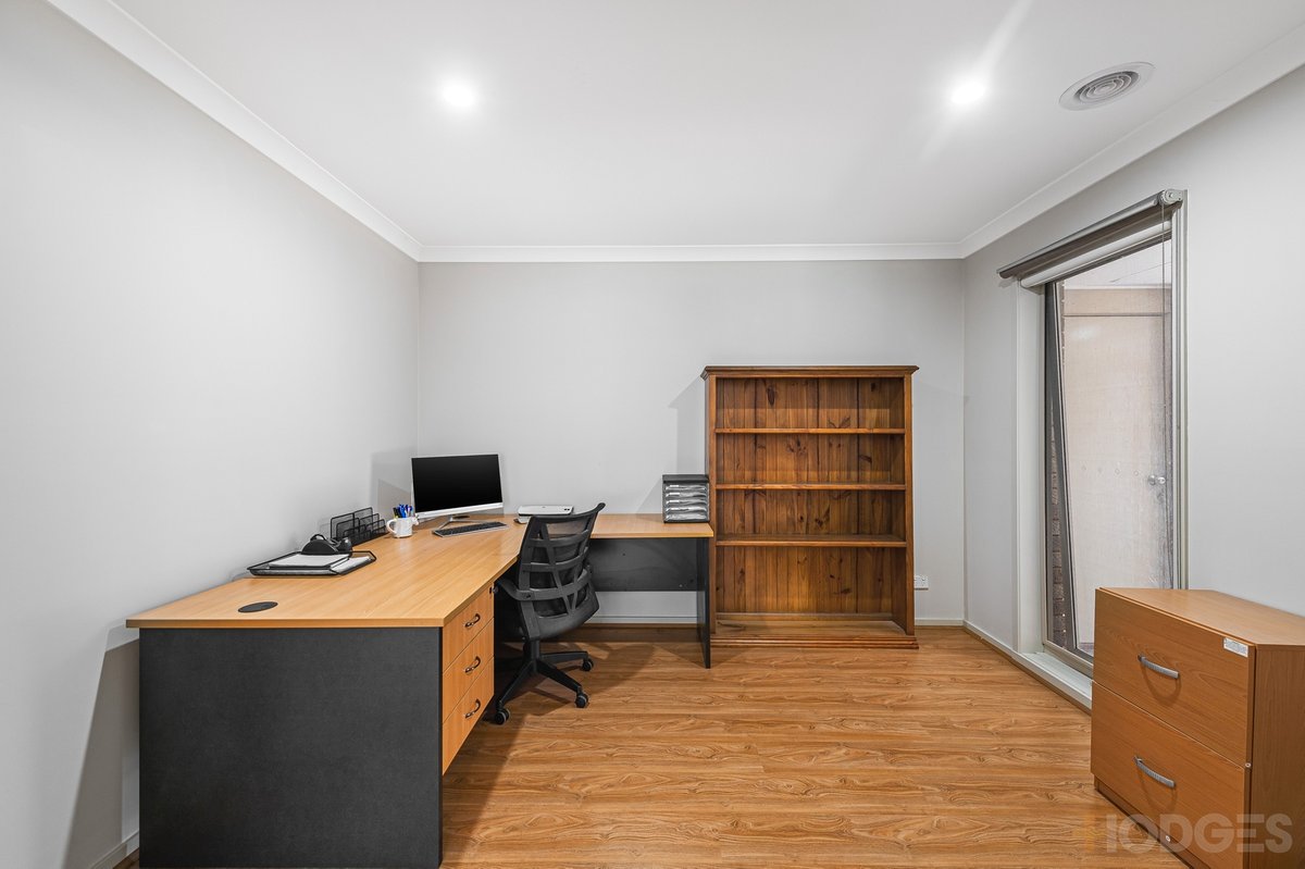 27 Winona Circuit Tarneit - Residential for sale