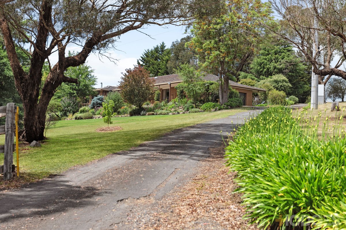 270 Ogradys Road Kilmore East - Residential for sale