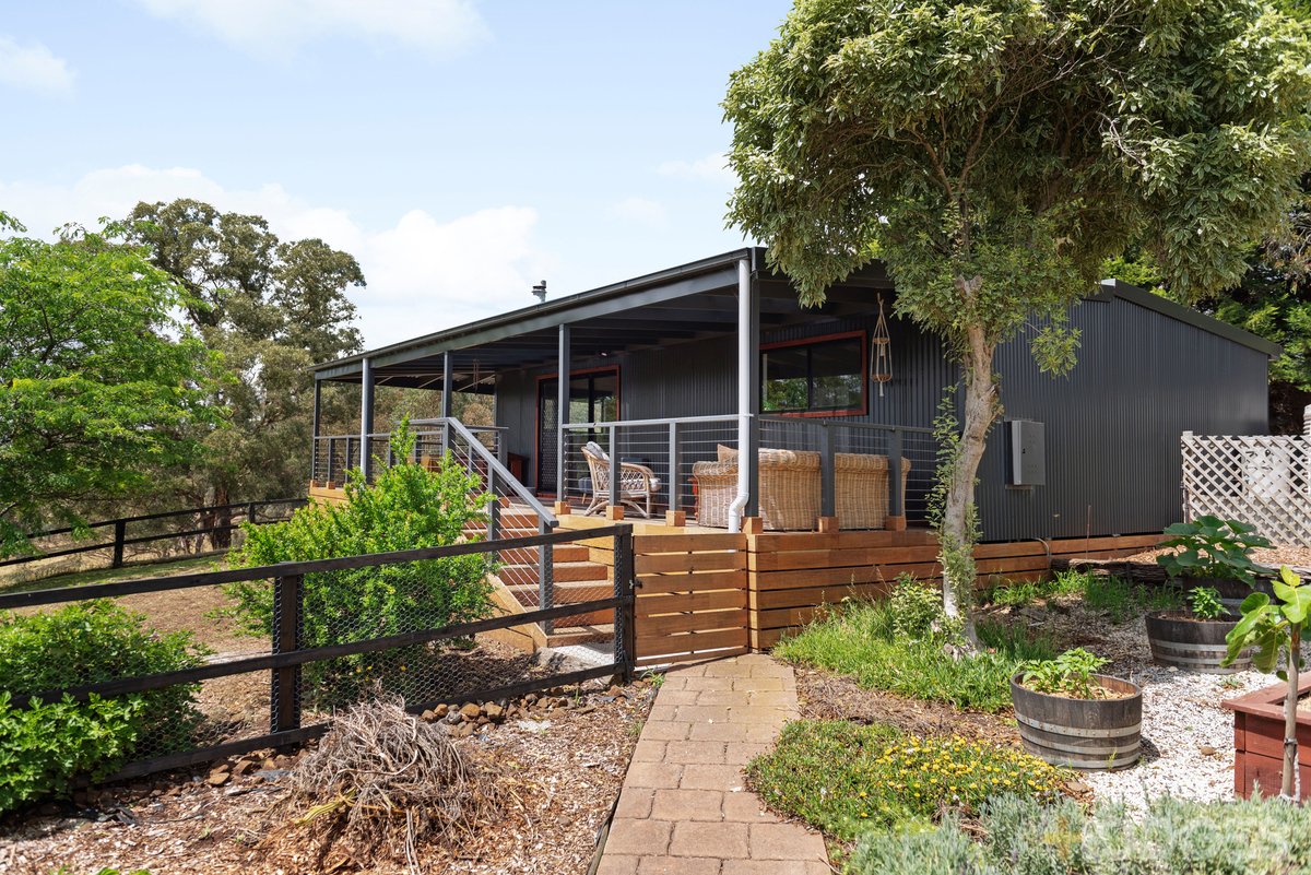 270 Ogradys Road Kilmore East - Residential for sale