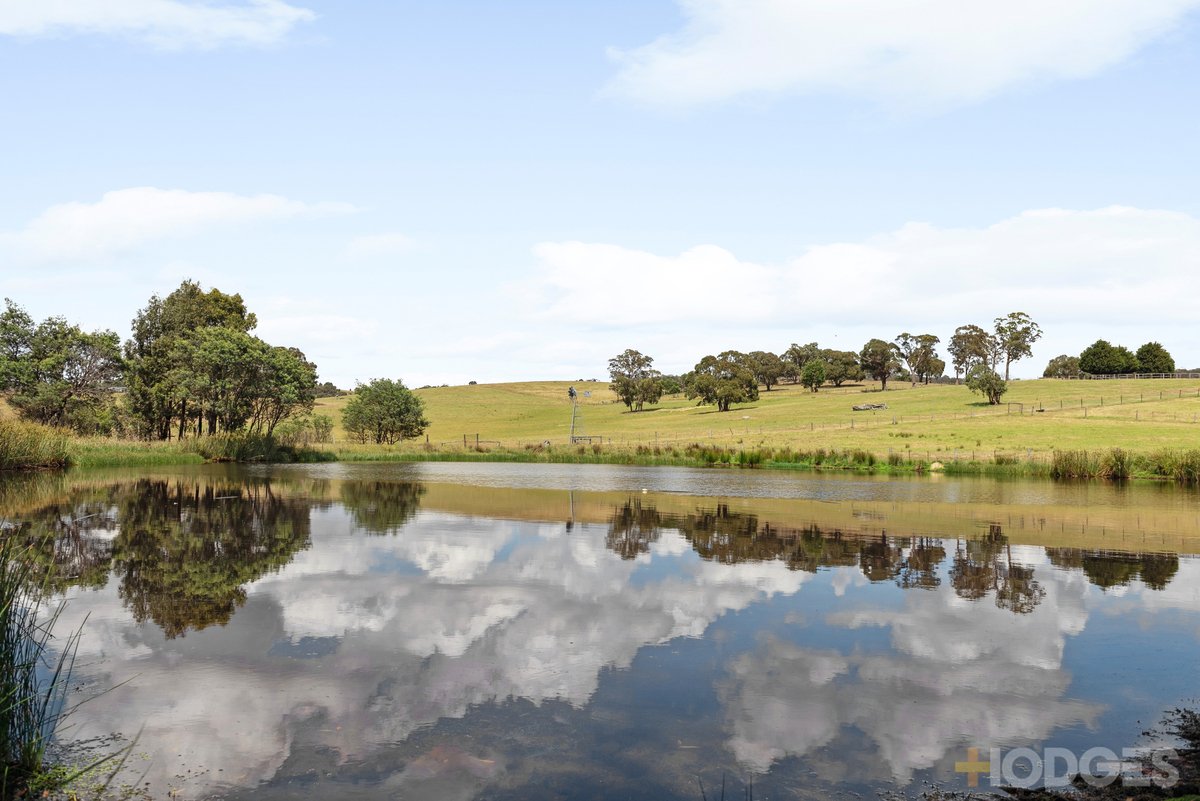 270 Ogradys Road Kilmore East - Residential for sale