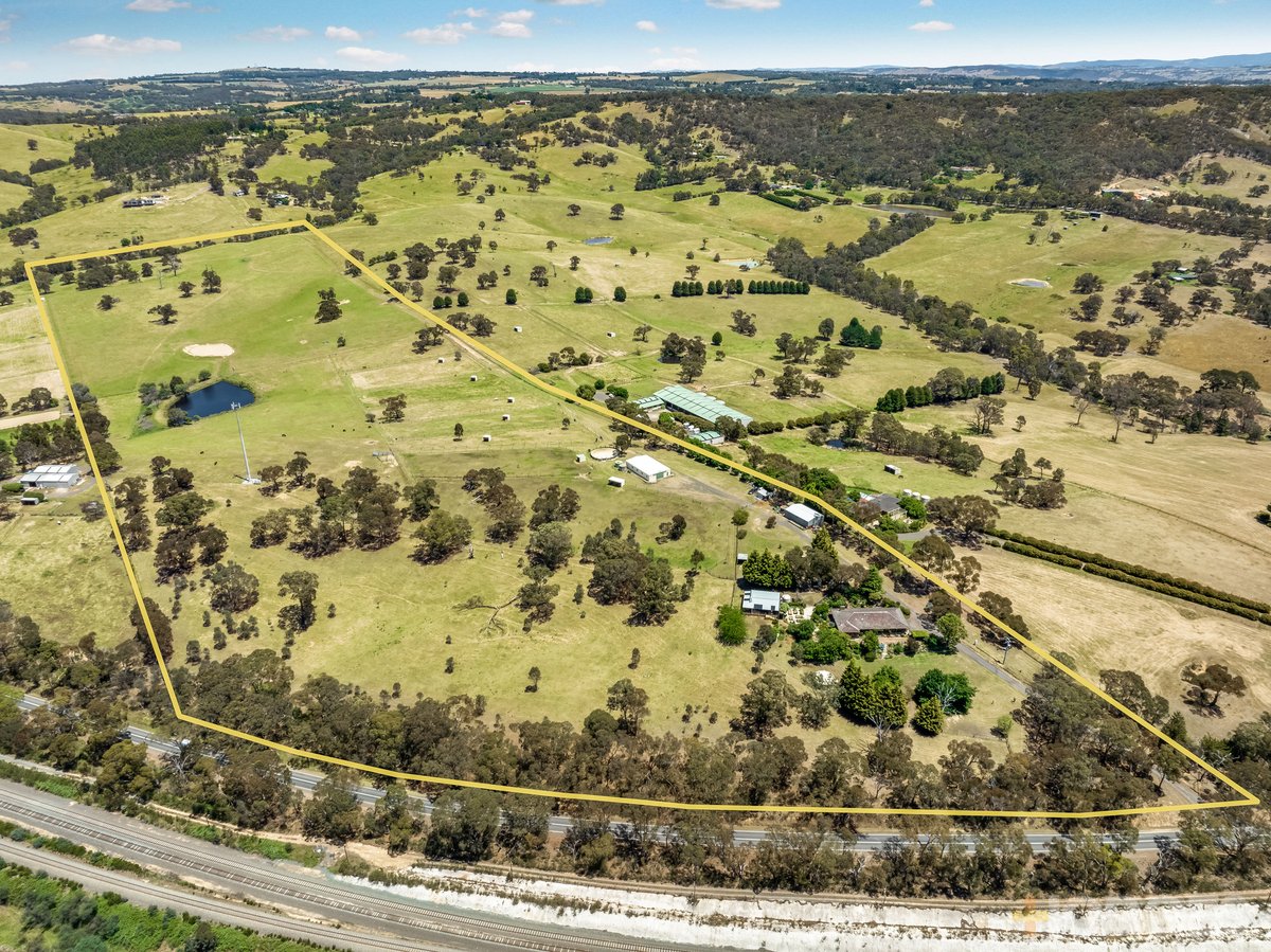 270 Ogradys Road Kilmore East - Residential for sale