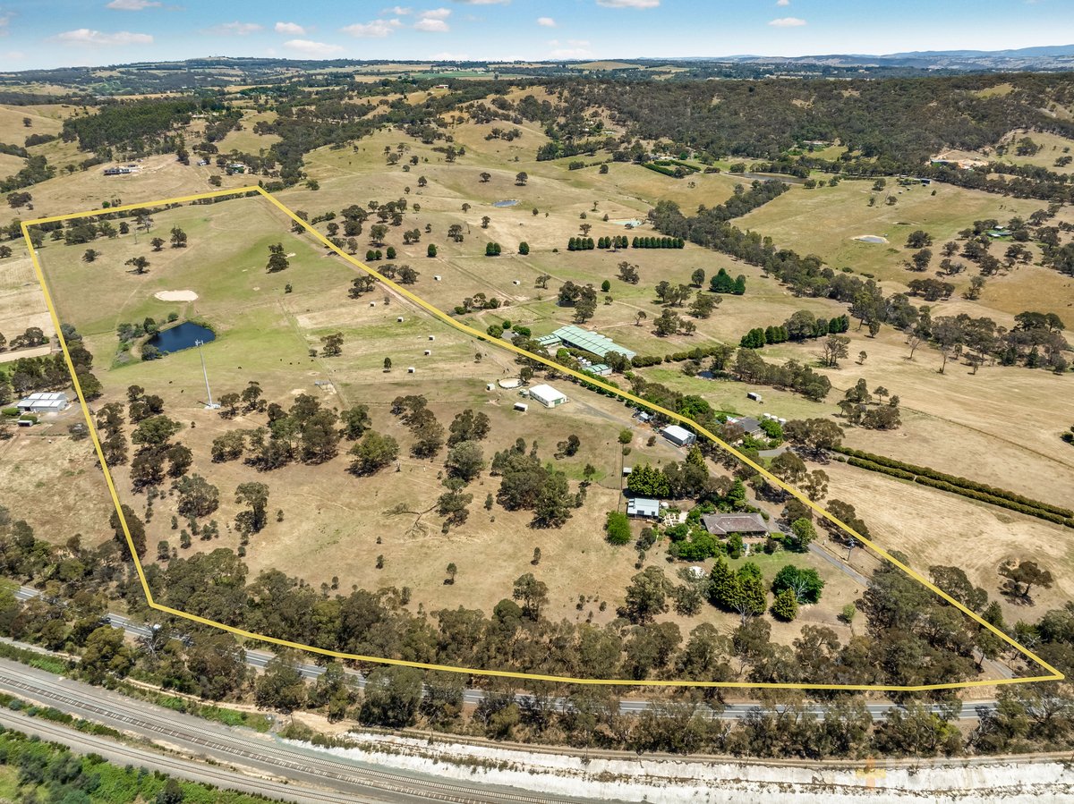 270 Ogradys Road Kilmore East - Residential for sale