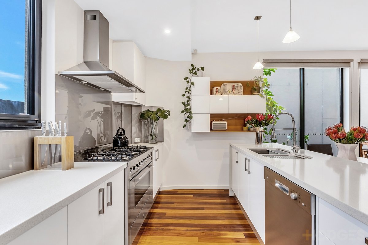 2 / 70 Truganini Road Carnegie - Residential for sale