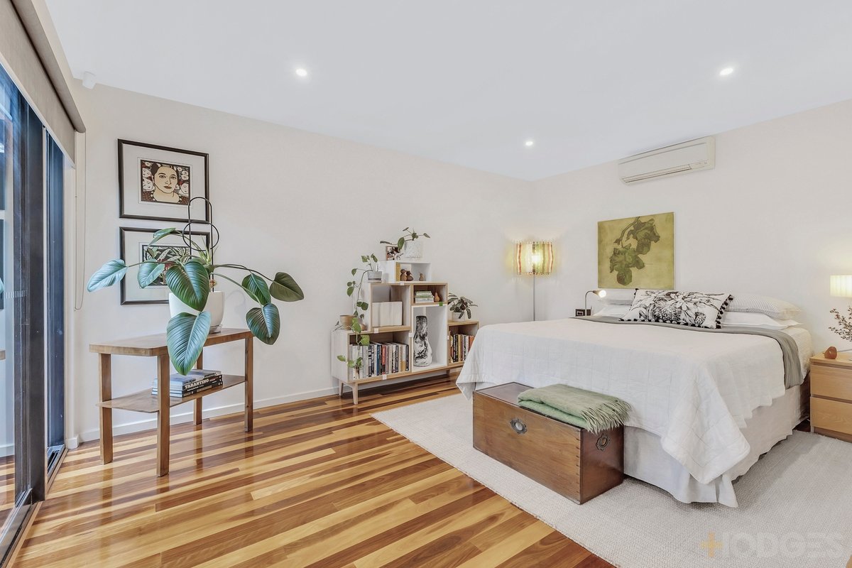 2 / 70 Truganini Road Carnegie - Residential for sale