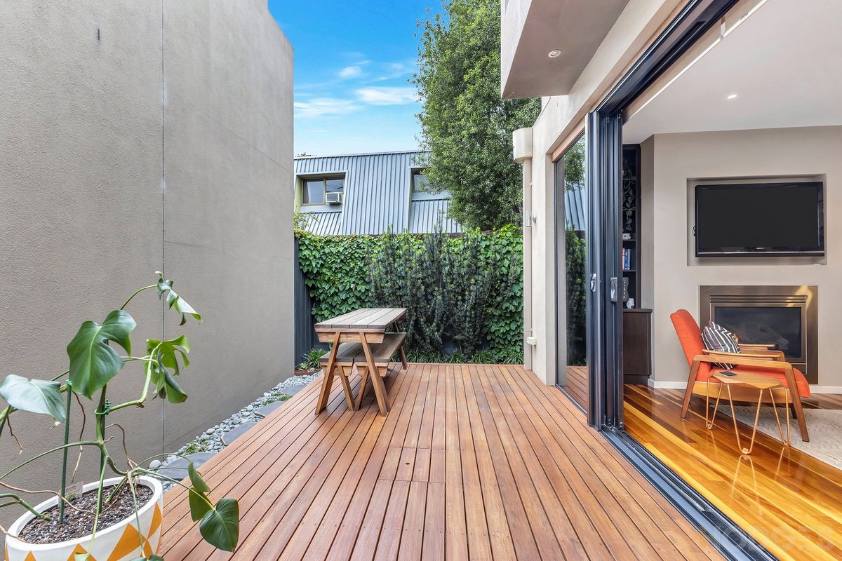 2 / 70 Truganini Road Carnegie - Residential for sale