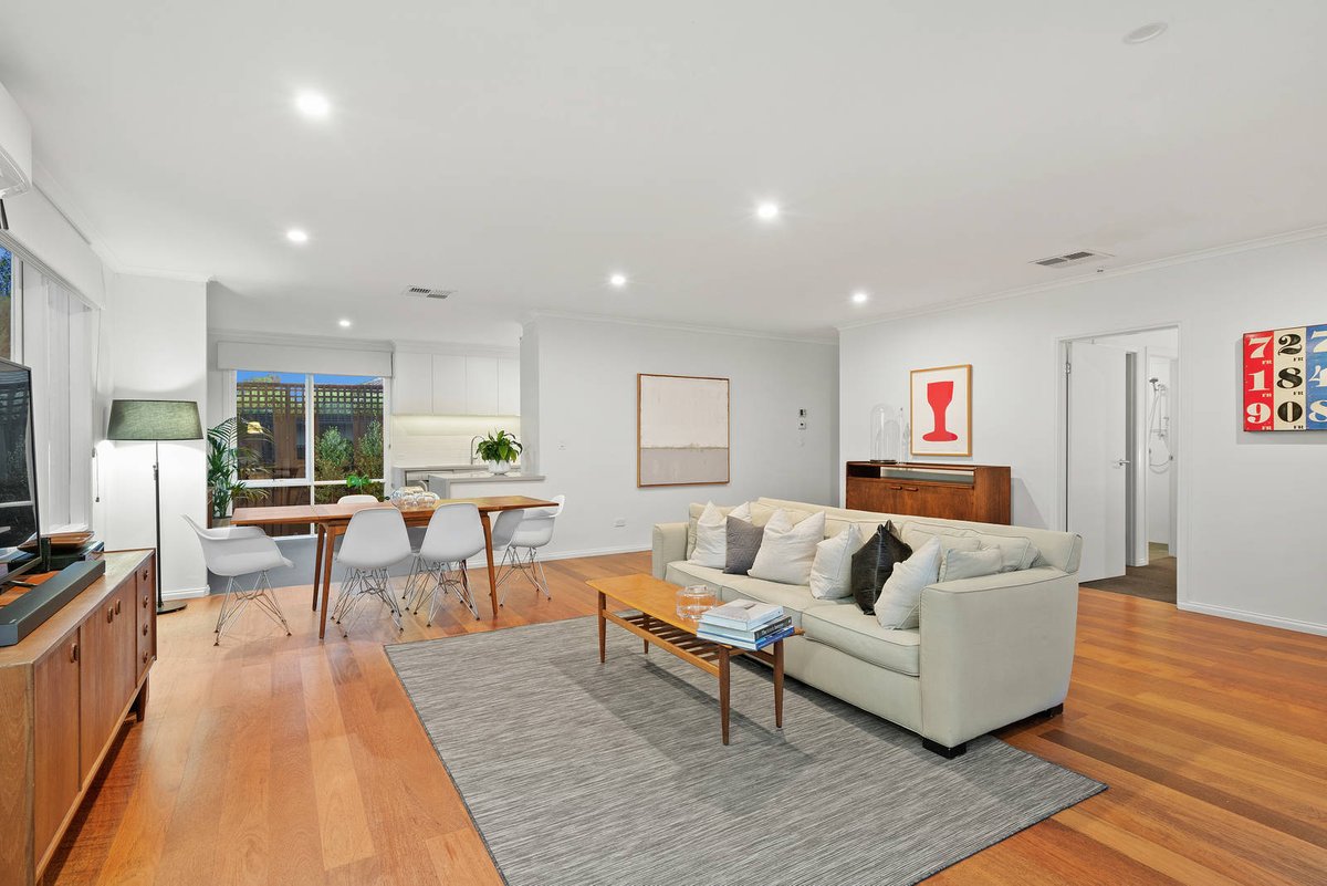 2/74 Beaumaris Parade Highett - Residential for sale