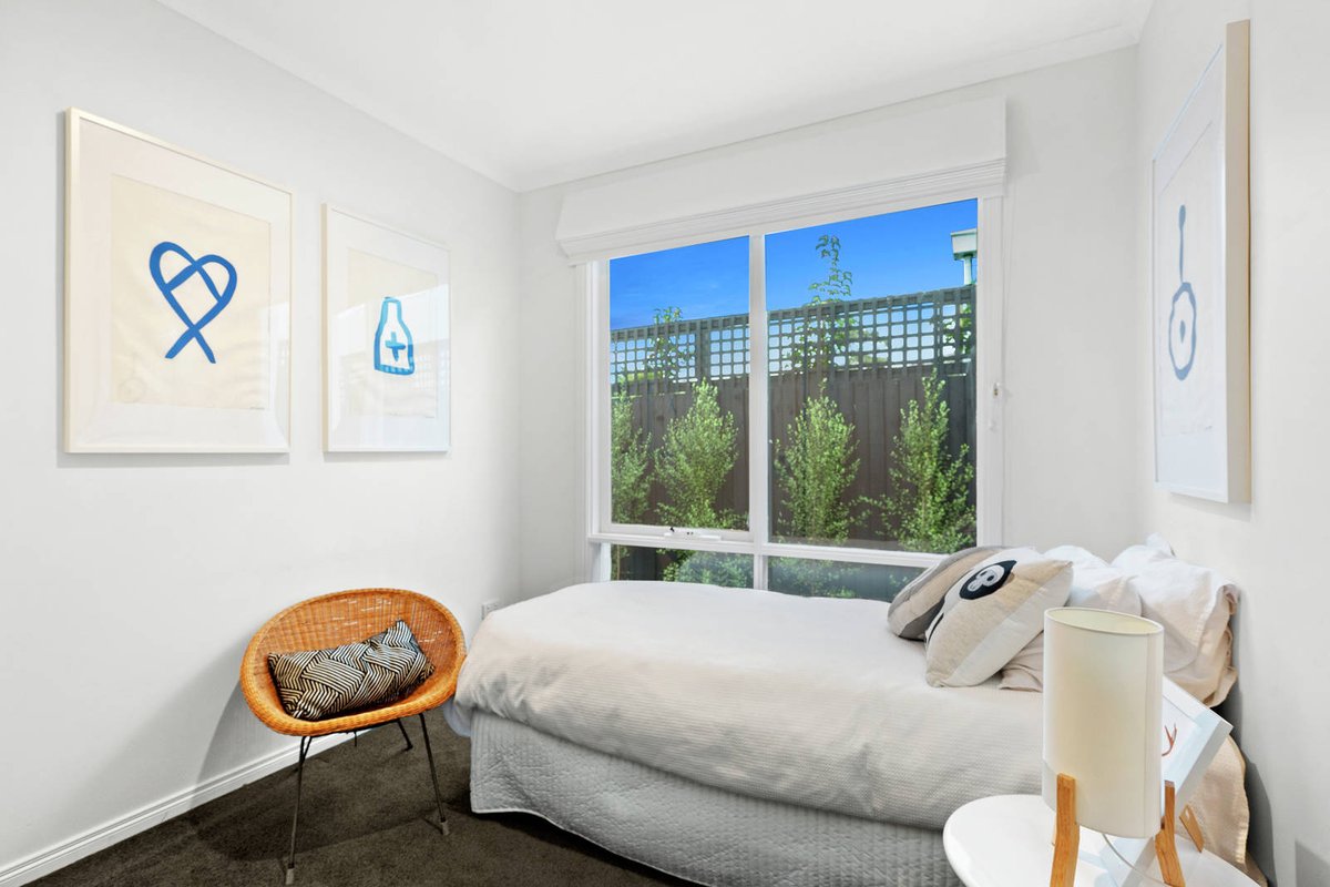 2/74 Beaumaris Parade Highett - Residential for sale
