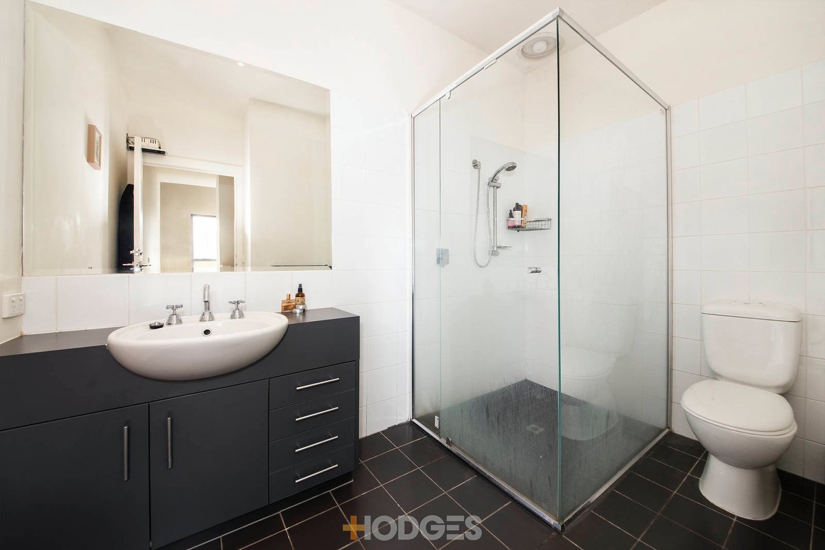 2 / 75A Tucker Road Bentleigh - Residential for sale