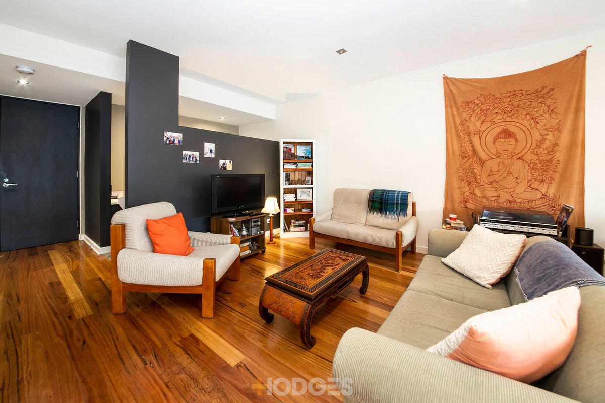 2 / 75A Tucker Road Bentleigh - Residential for sale