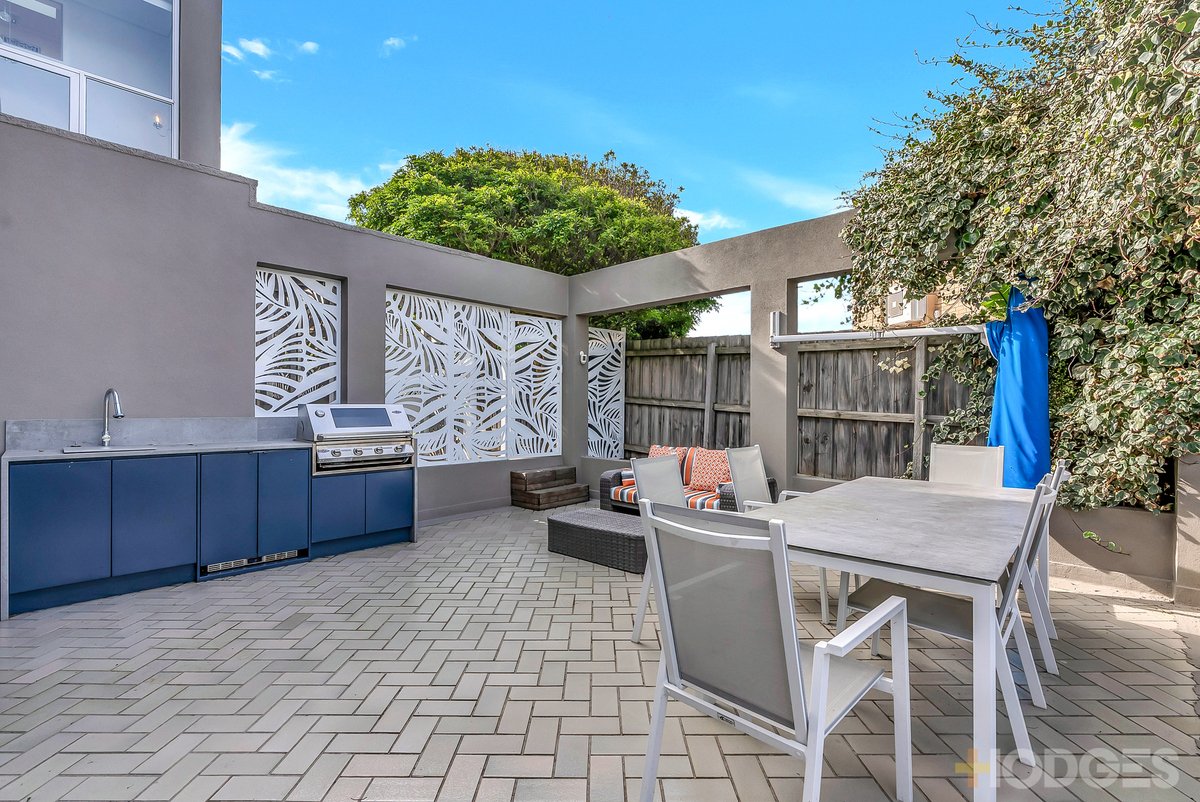 2 / 77 Beach Road Mentone - Residential for sale