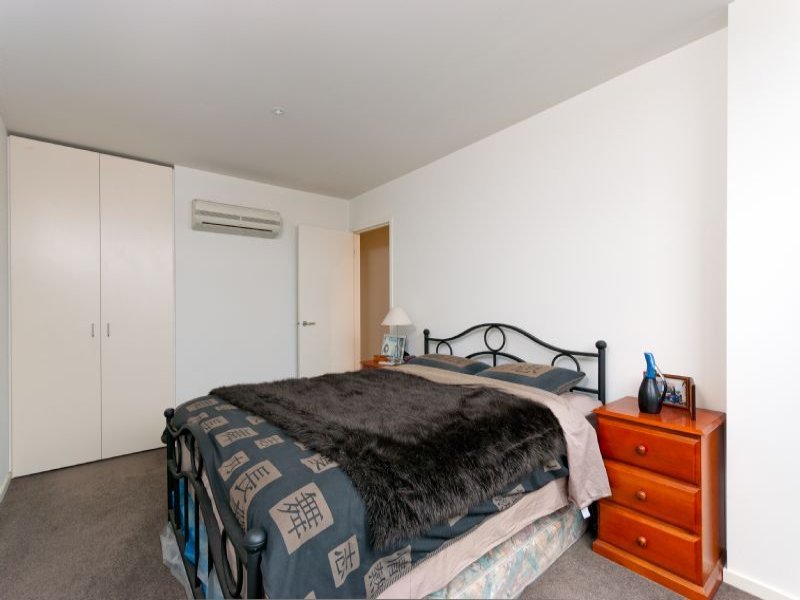 2 / 77 Victoria Street SEDDON - Residential for sale