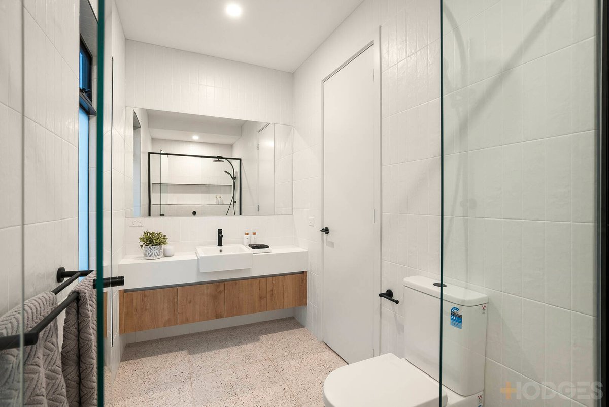 2 / 78 Albenca Street Cheltenham - Residential for sale