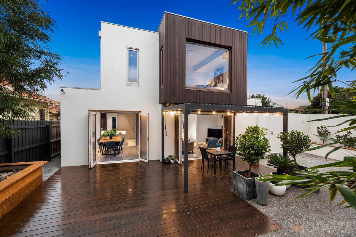 279 Autumn Street Manifold Heights - Residential for sale
