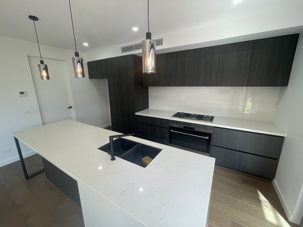 27B David Street HAMPTON - Residential for lease