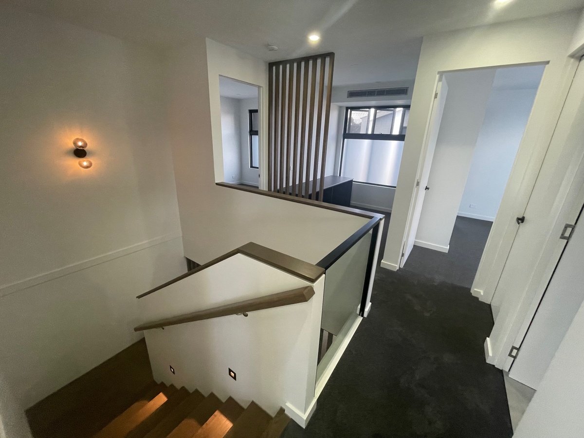 27B David Street HAMPTON - Residential for lease