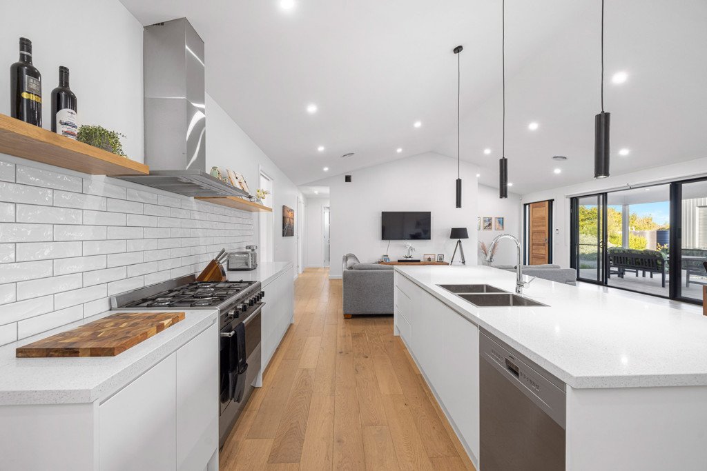 28 Alexandra Crescent RYE - Residential for sale