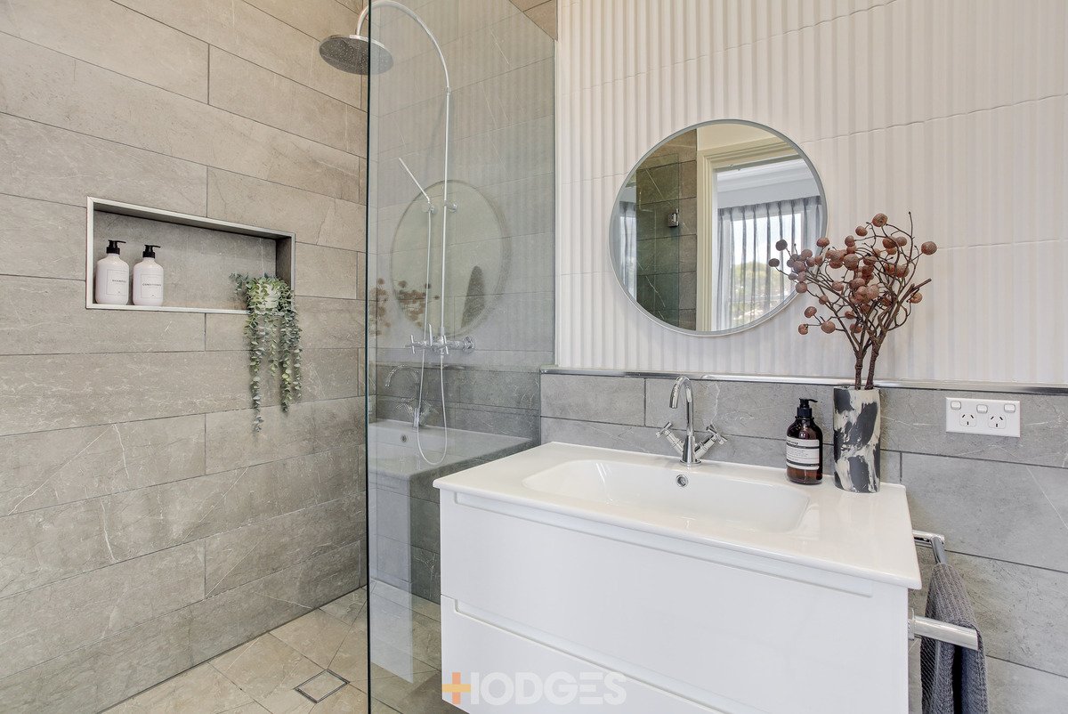 28 Effingham Road Newport - Residential for sale