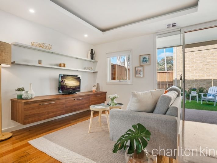 2 / 8 Grenville Street HAMPTON - Residential for sale
