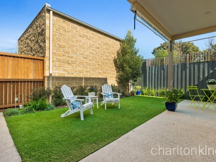 2 / 8 Grenville Street HAMPTON - Residential for sale